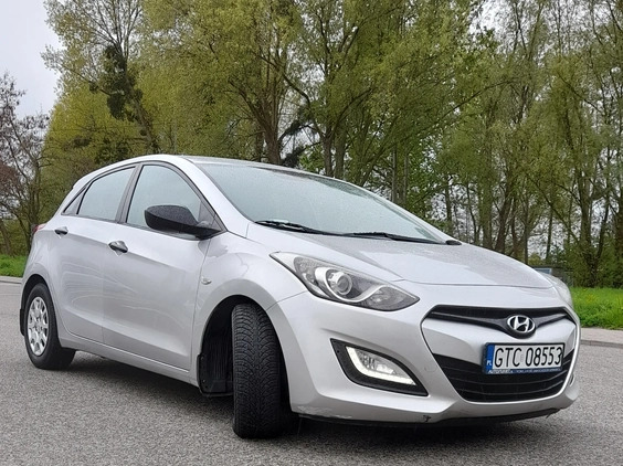 Hyundai I30 cena 19000 przebieg: 305470, rok produkcji 2013 z Gniew małe 301